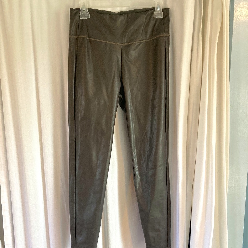🌟 2/$22. Athleta - Gray faux leather leggings - medium